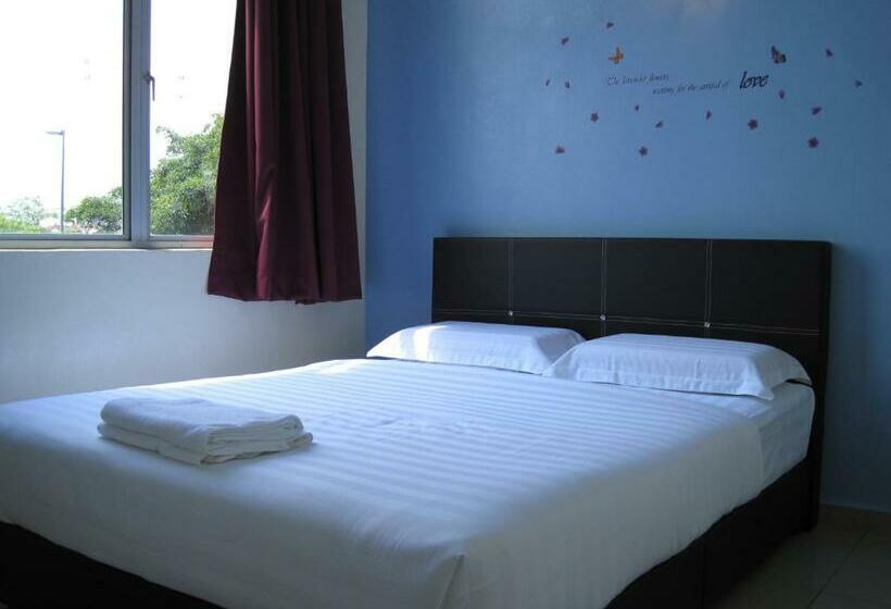Номер Deluxe, Max Inn Suite