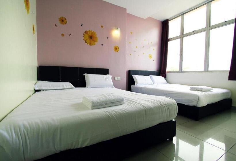 Номер Deluxe, Max Inn Suite