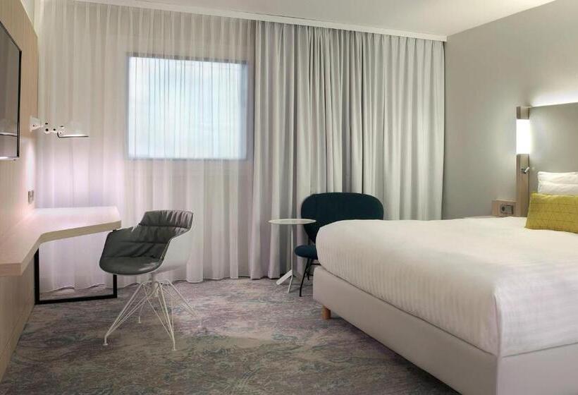 Номер Deluxe Кровать Кинг, The Jangle Hotel   Paris   Charles De Gaulle   Airport