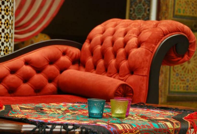 标准间, Riad El Ghalia
