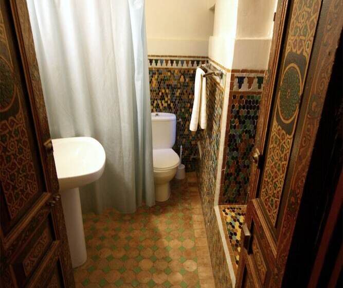 标准间, Riad El Ghalia