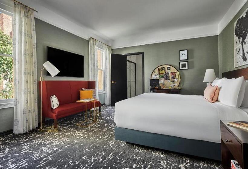 Deluxe Szoba Kind Size Bed, Emblem San Francisco