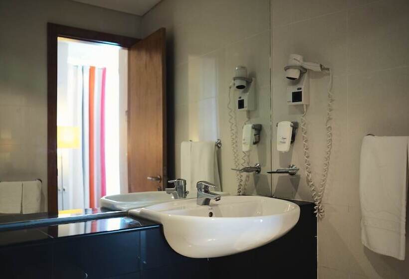 اتاق استاندارد با چشم‌انداز کوهستان, Praia Marina by Ridan Hotels