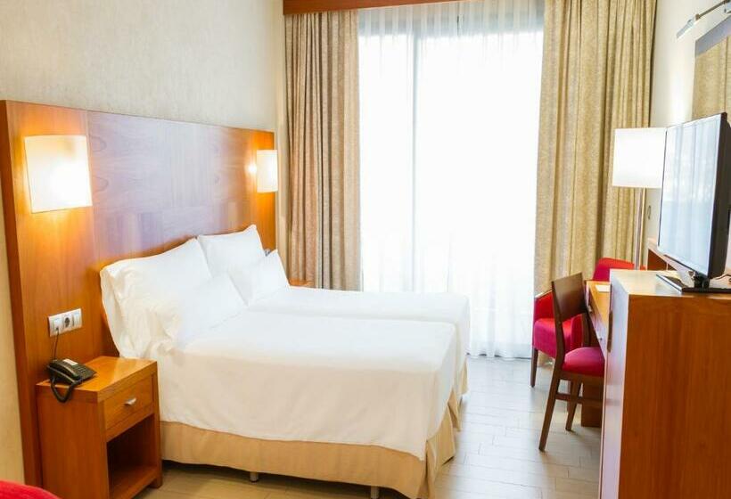 4인용 스탠다드 룸, AR Diamante Beach & Spa Hotel 4* Sup