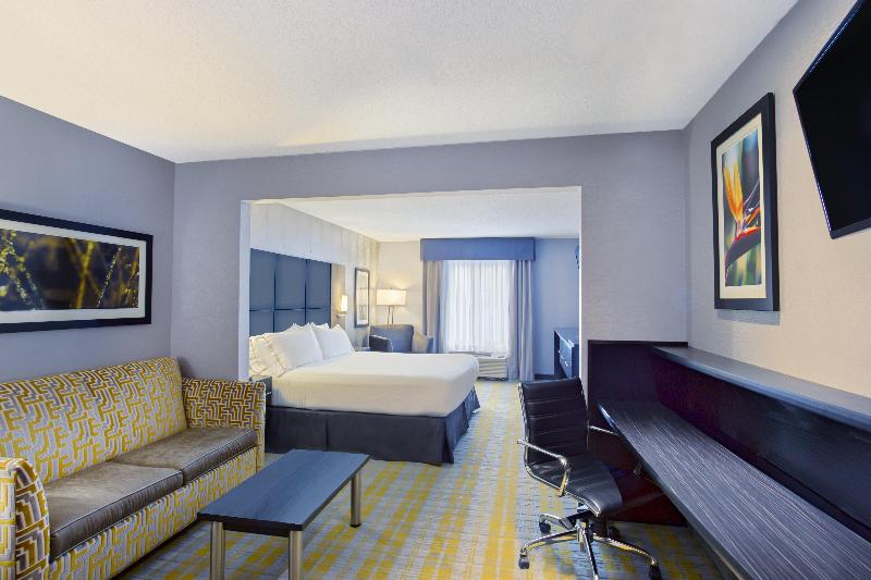 Люкс Кровать Кинг, Holiday Inn Express & Suites Cooperstown By Ihg