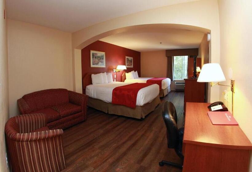 Номер Deluxe, Ramada By Wyndham Fresno Northwest