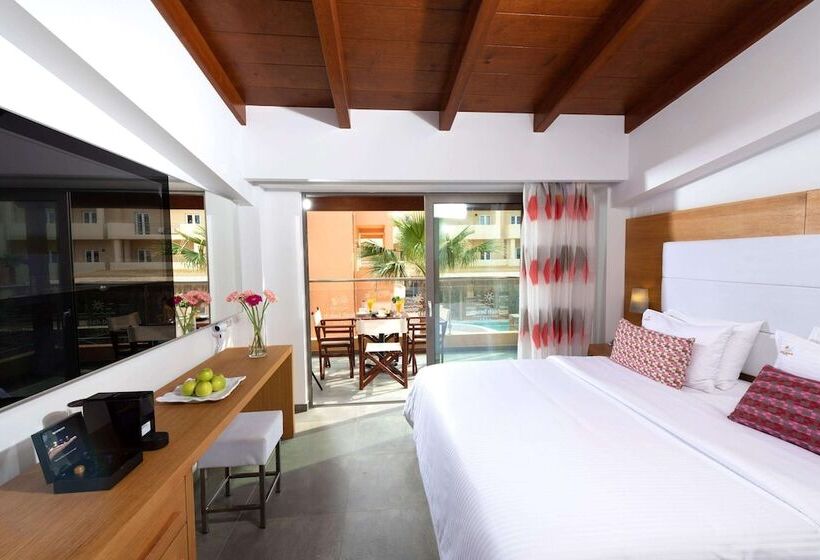 آپارتمان لوکس 2 خوابه, High Beach Resort