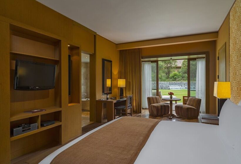 带露台的豪华间, Tambo Del Inka, A Luxury Collection Resort & Spa, Valle Sagrado