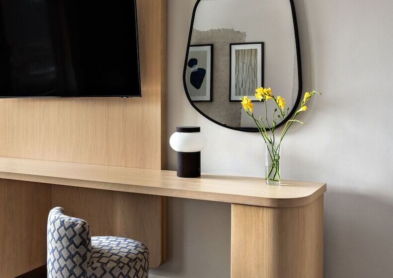 스탠다드 룸, Kimpton Theta New York   Times Square, An Ihg