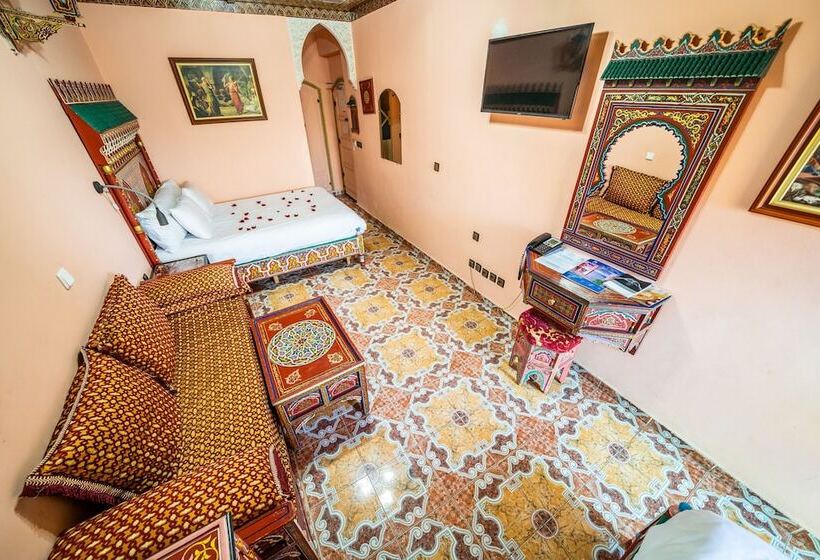 スタンダード４人部屋, Moroccan House