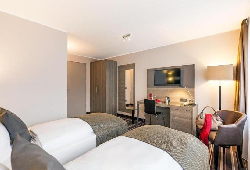 Номер Комфорт, Leonardo Hotel Nürnberg