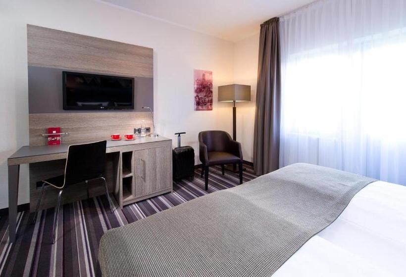 Номер Комфорт, Leonardo Hotel Nürnberg