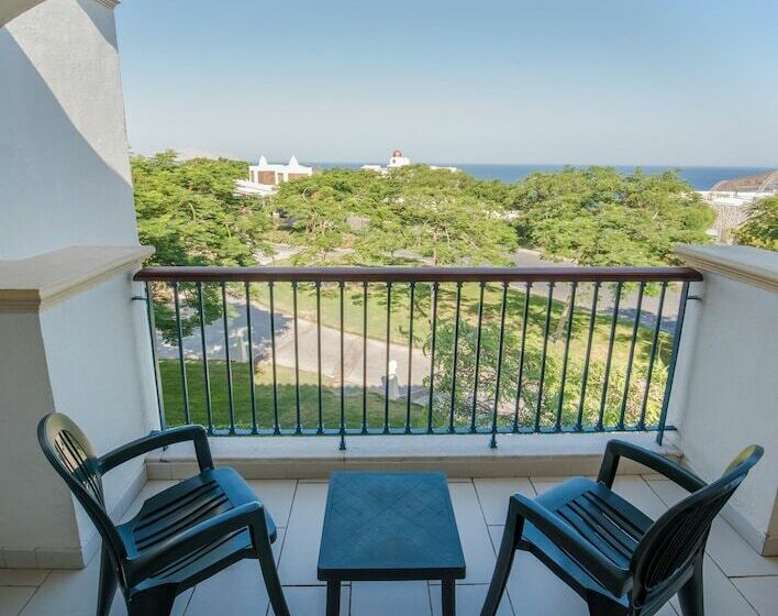 اتاق خانوادگی, Reef Oasis Blue Bay Resort & Spa