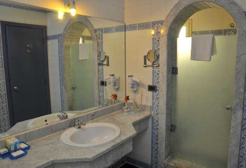 سوییت خانوادگی, Sunrise Royal Makadi Resort
