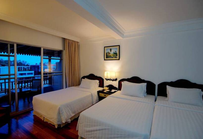 Трехместный Номер Superior, Somadevi Angkor Resort & Spa