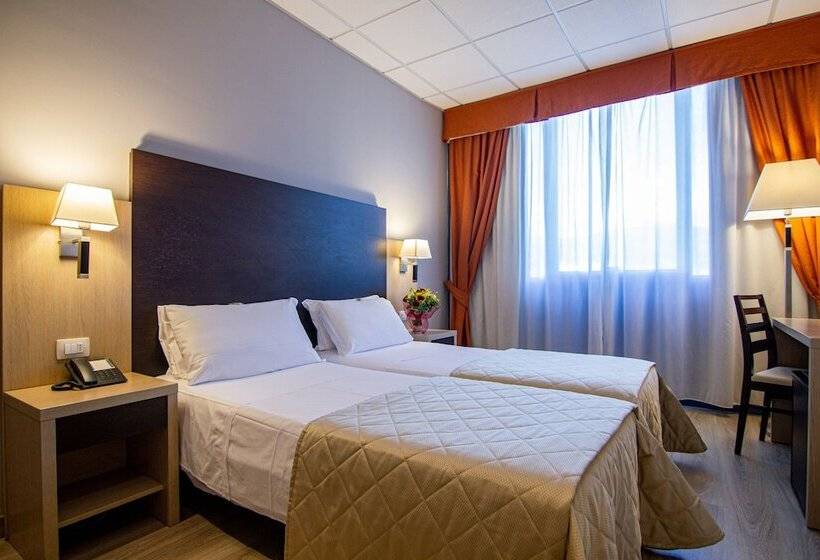 Номер Стандарт, Tuscany Inn