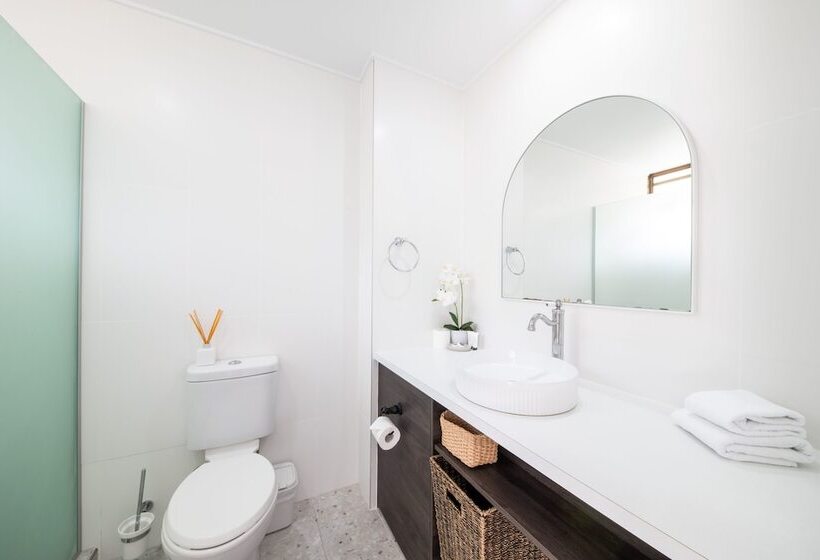 Superior Studio Sea View, Ocean Views At Whitsunday Terraces Resort