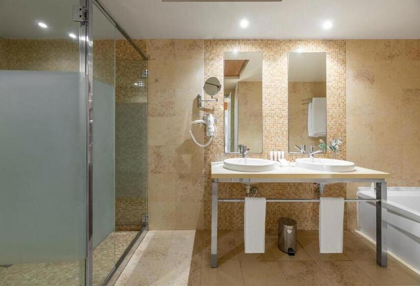 סוויטת ג'וניור נוף לים, Elba Carlota Beach & Golf Resort