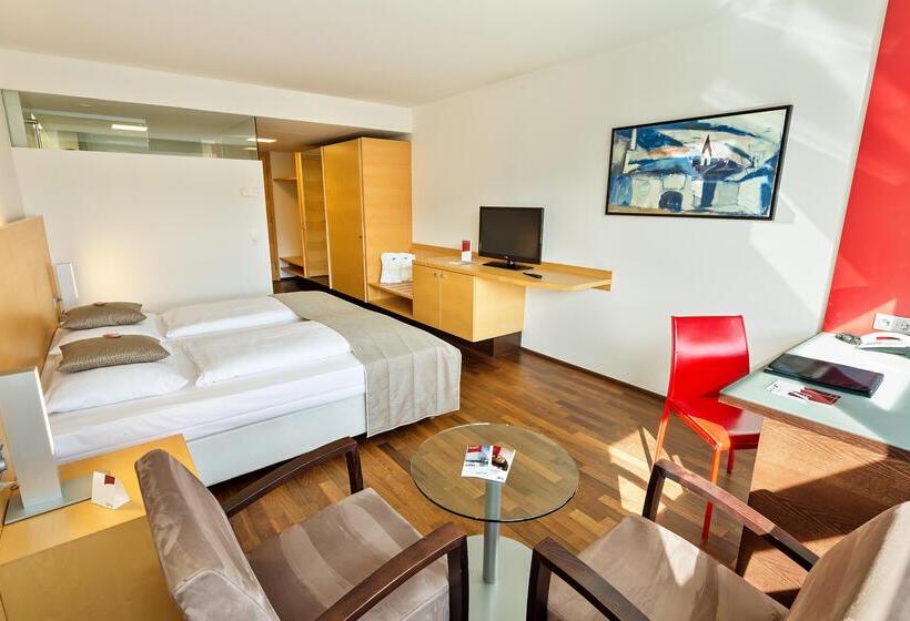 Номер Executive, Austria Trend Hotel Congress Innsbruck