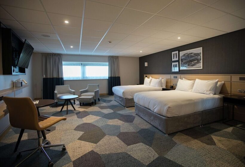 Номер Deluxe, Doubletree By Hilton Coventry Building Society Arena
