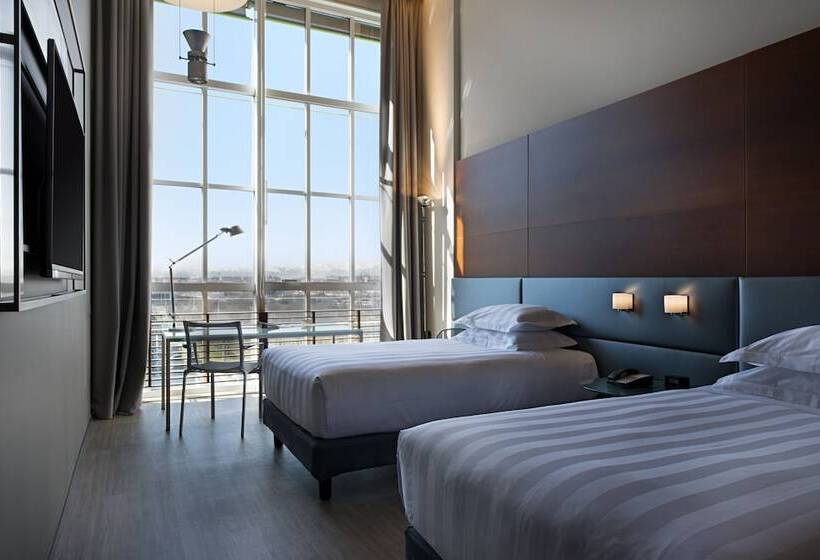 اتاق استاندارد, Doubletree By Hilton Turin Lingotto