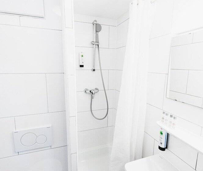 Номер Стандарт Индивидуальный, City Hotel Fellbach 24h Check In