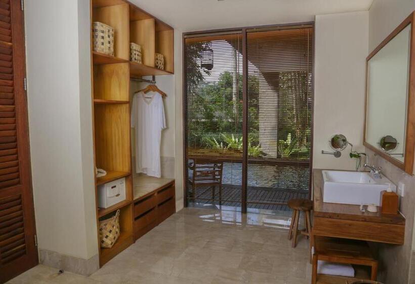 １ベッドルームのプレミアムビラ, Komaneka At Tanggayuda Ubud