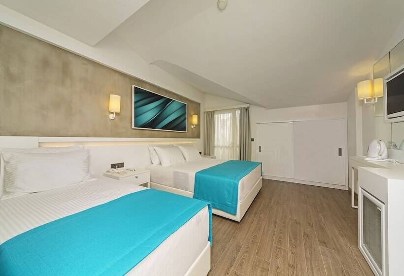 Номер Стандарт Боковой Вид на Море, Poseidon Hotel   Adult Only
