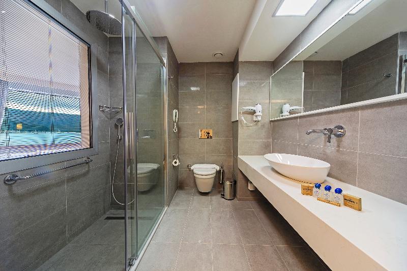 Номер Стандарт Вид на Море, Poseidon Hotel   Adult Only