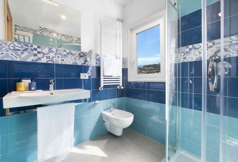 غرفة ديلوكس, O Sole Mio