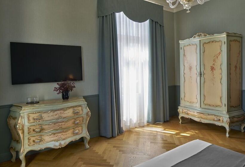 Люкс с Террасой, Villa Del Sogno