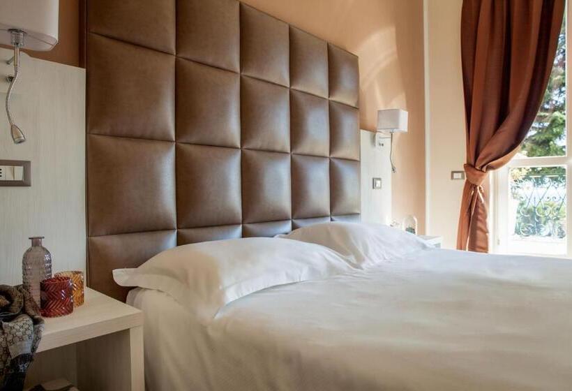 Номер Deluxe Вид на Море, Villa Sylva & Spa