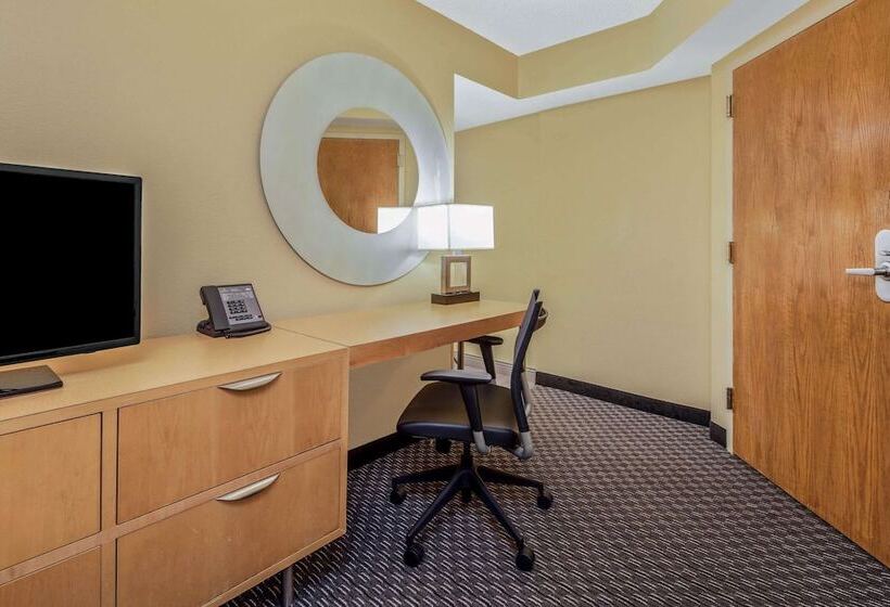 جناح ديلوكس, La Quinta By Wyndham Naples Downtown