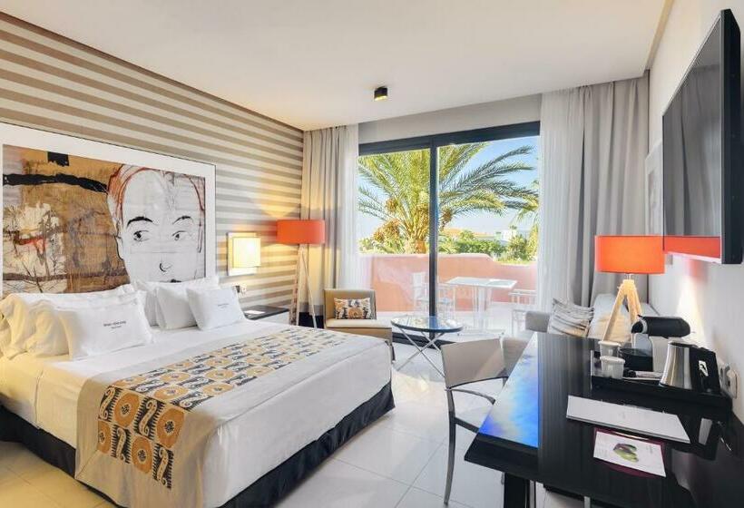 Номер Deluxe, Royal Hideaway Sancti Petri