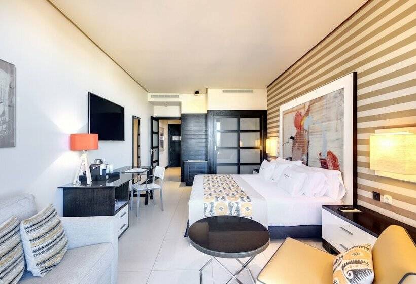 Номер Deluxe, Royal Hideaway Sancti Petri