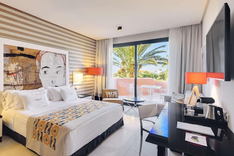 Номер Deluxe Вид на Сад, Royal Hideaway Sancti Petri