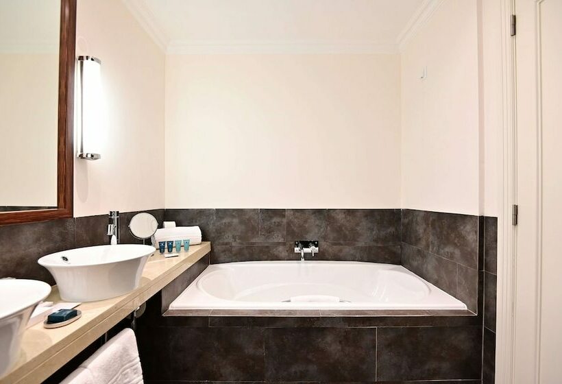 Quarto deluxe, Dolce Camporeal Lisboa