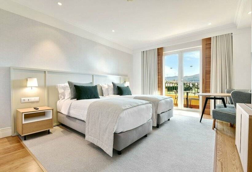 Quarto deluxe, Dolce Camporeal Lisboa