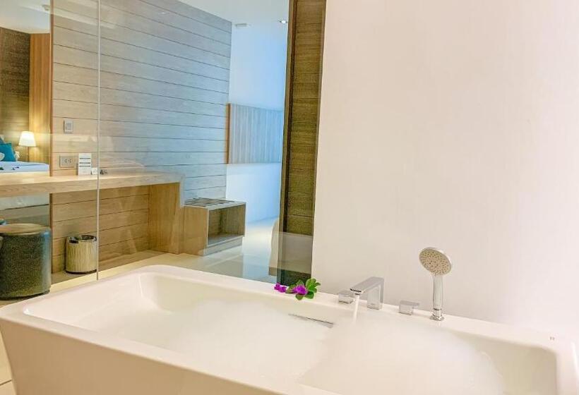 اتاق لوکس, Kudo Hotel & Beach Club