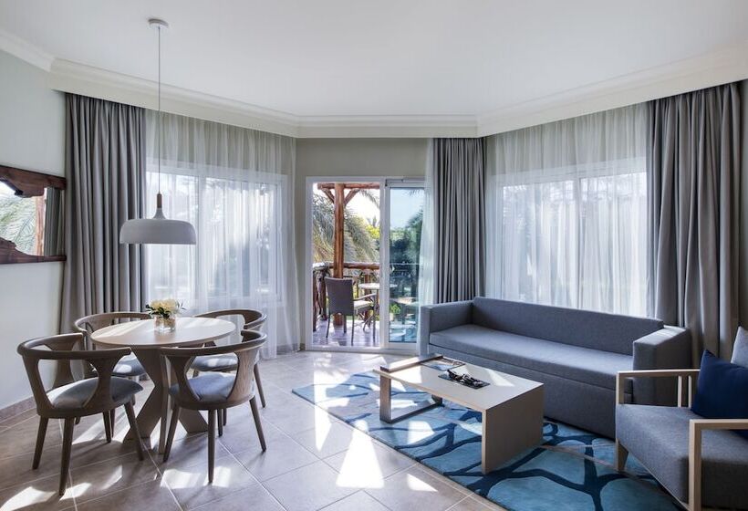 Люкс Вид на Сад, Fujairah Rotana Resort & Spa   Al Aqah Beach