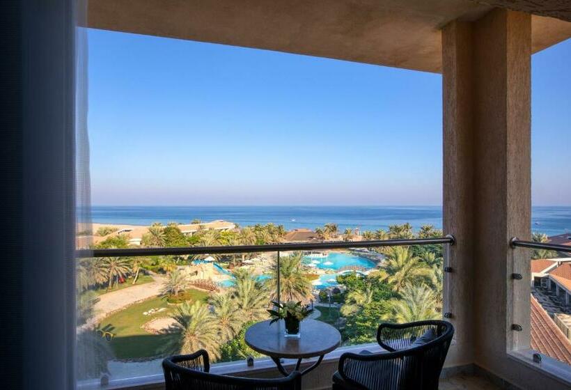 Люкс Вид на Море, Fujairah Rotana Resort & Spa   Al Aqah Beach
