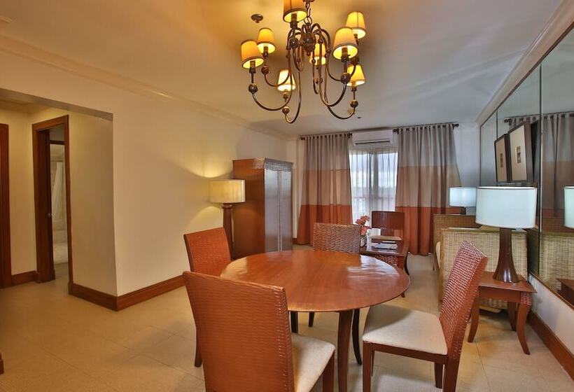 2 베드룸 디럭스 스위트, Crown Regency Suites Mactan