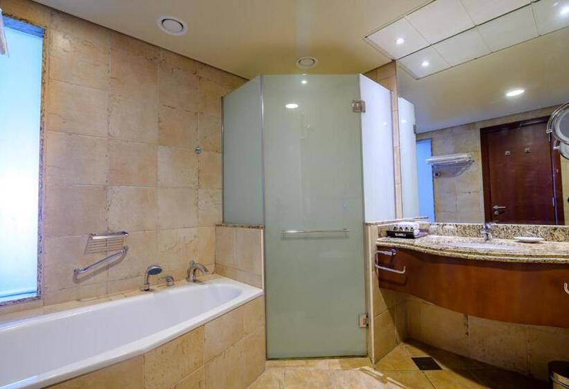 Президентский Люкс, Danat Jebel Dhanna Resort