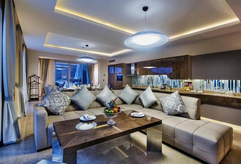 Вилла 3 Спальни, Bellis Deluxe Hotel & Heated For Winter Aqua Park