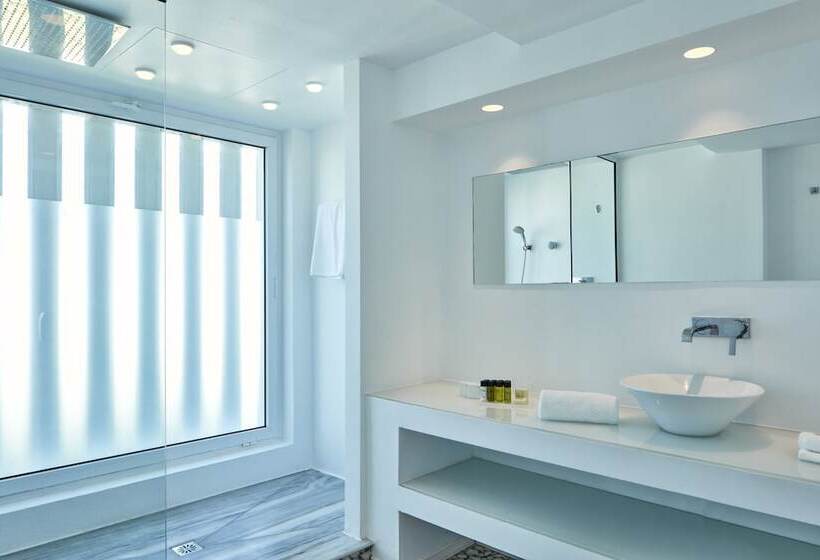 2 Bedroom Suite Pool View, So White Club Resort