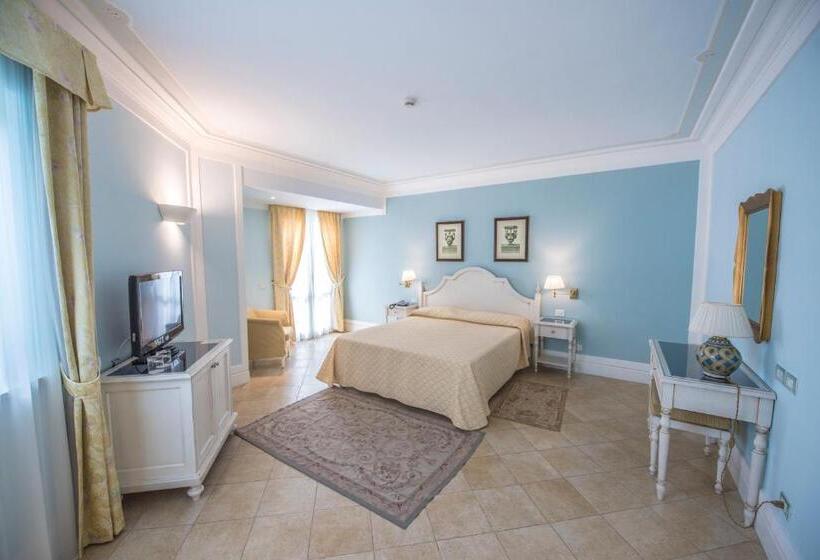 Трехместный Номер Superior, Villa Daphne