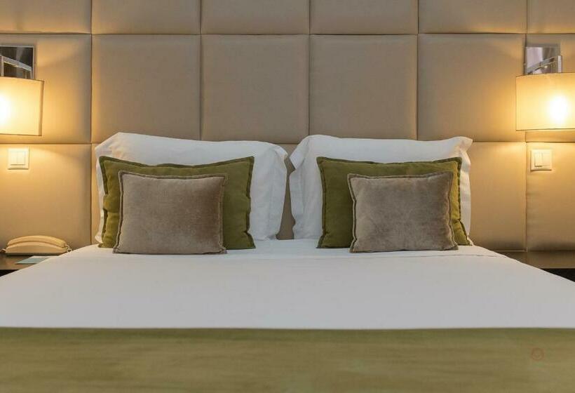 Номер Basic, Your Hotel & Spa Alcobaça