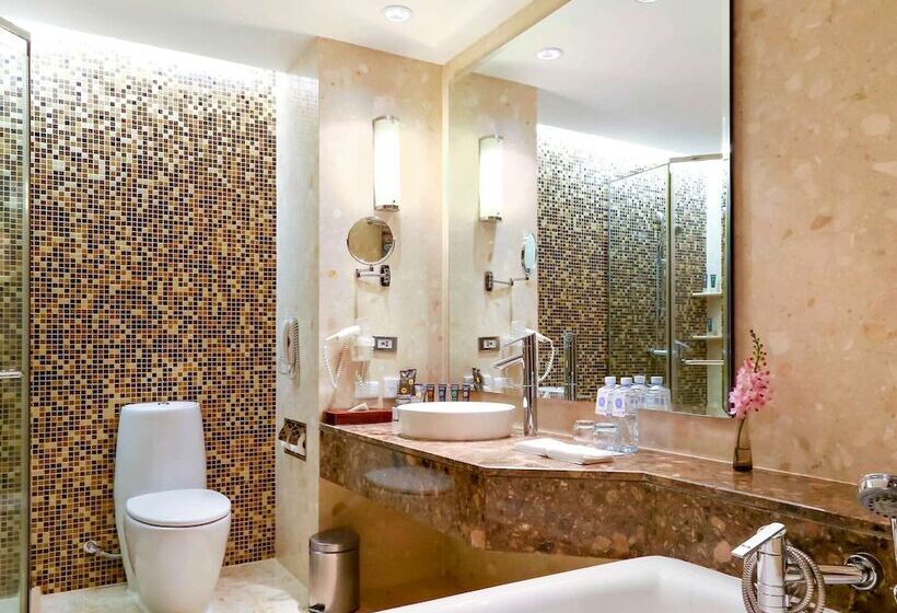 Номер Премиум, Novotel Bangkok Suvarnabhumi Airport