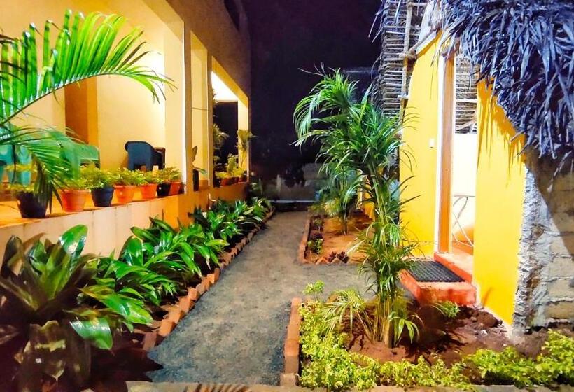 کلبه ییلاقی, Pv Resort   Auro Beach