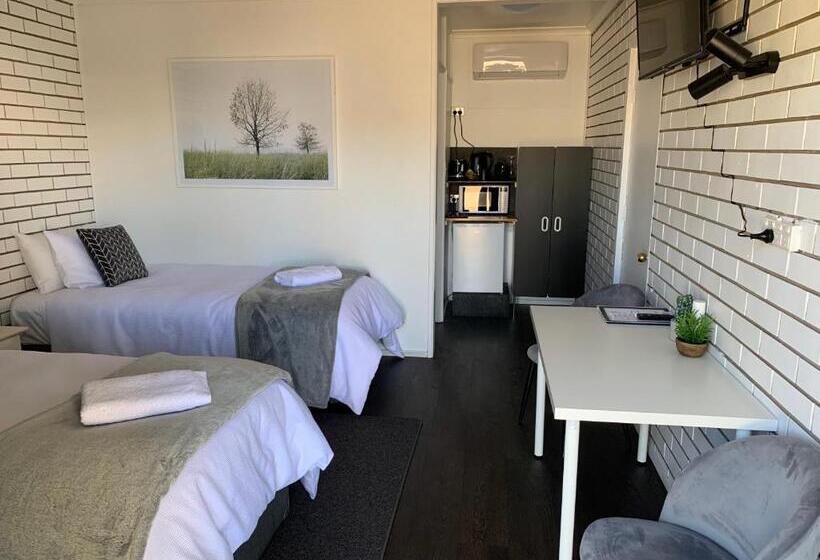 스탠다드 룸, Kings Avenue Motel